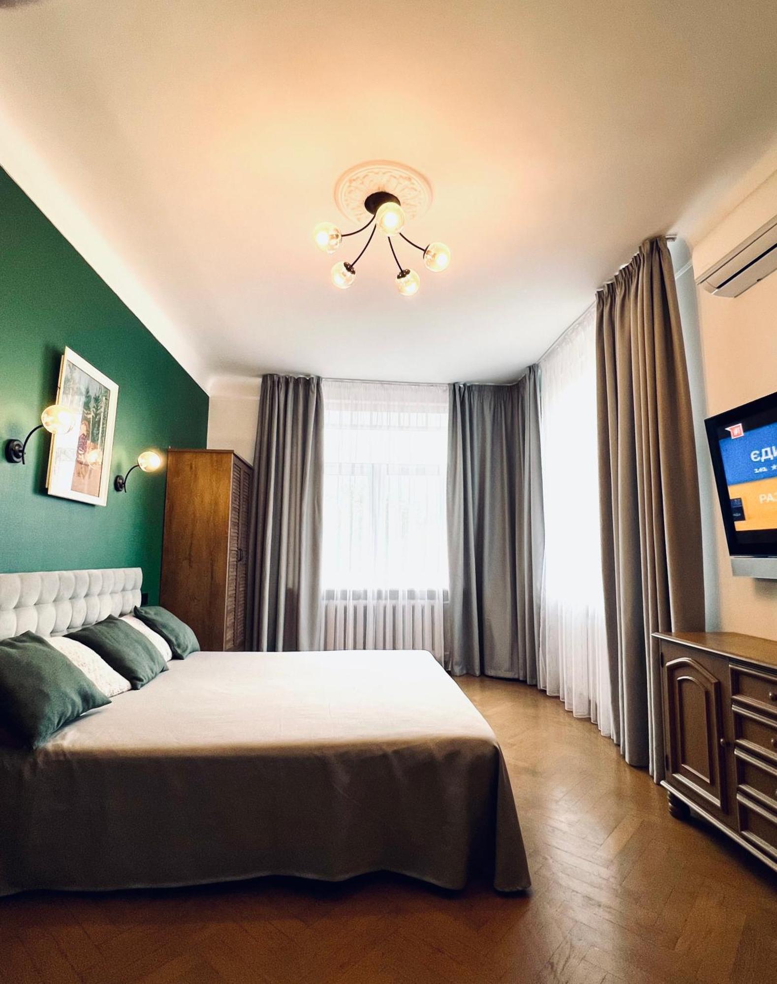 Apartment On Skorykovskyi Lane 4 دنيبروبيتروفسك المظهر الخارجي الصورة